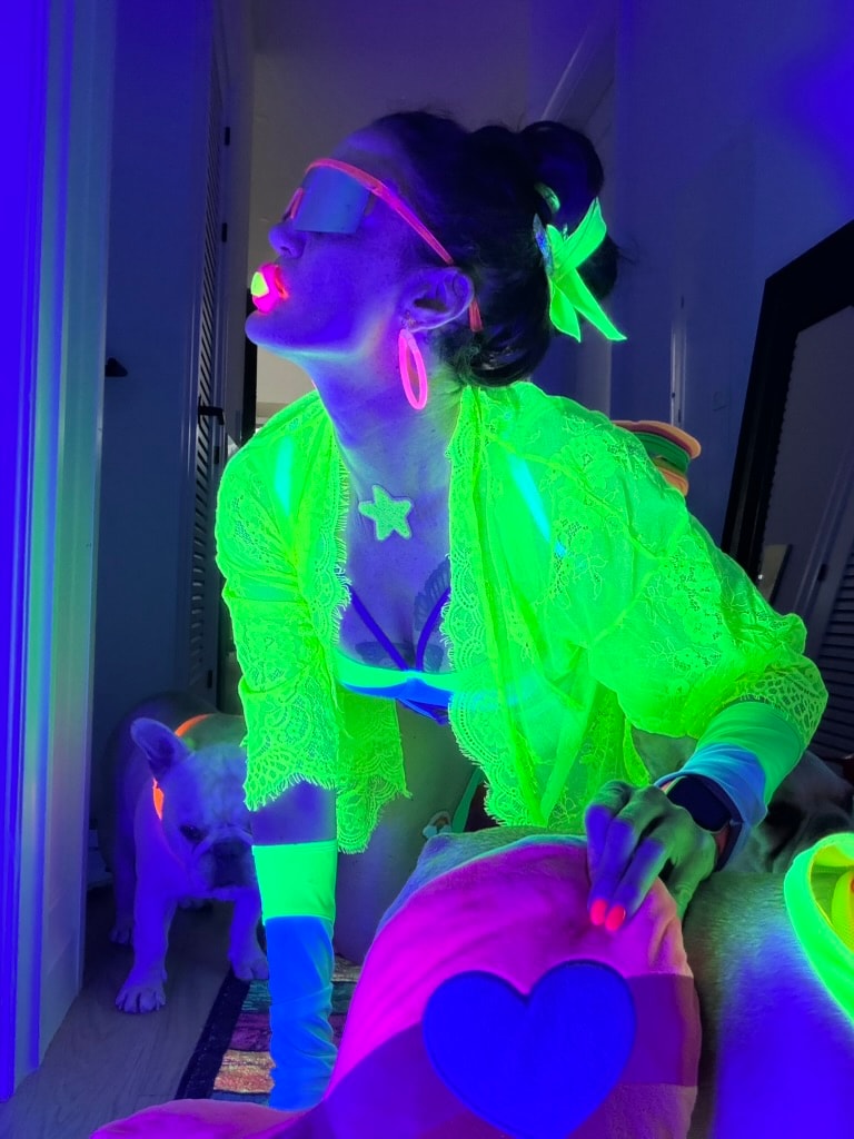 WittyKitty neon outfit glowing accessories