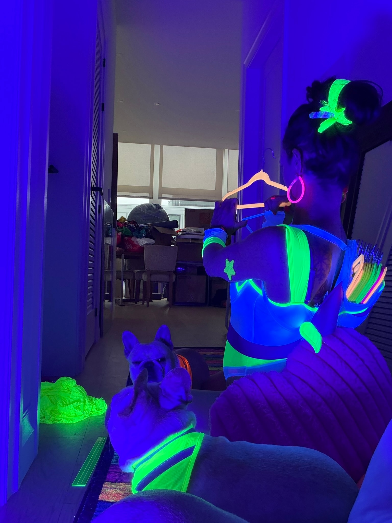 WittyKitty neon lifestyle